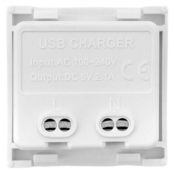 Розетка USB A+C 2.1А 2 гнезда без индикатора бел. EKF E2MR2-21USB-10-AC